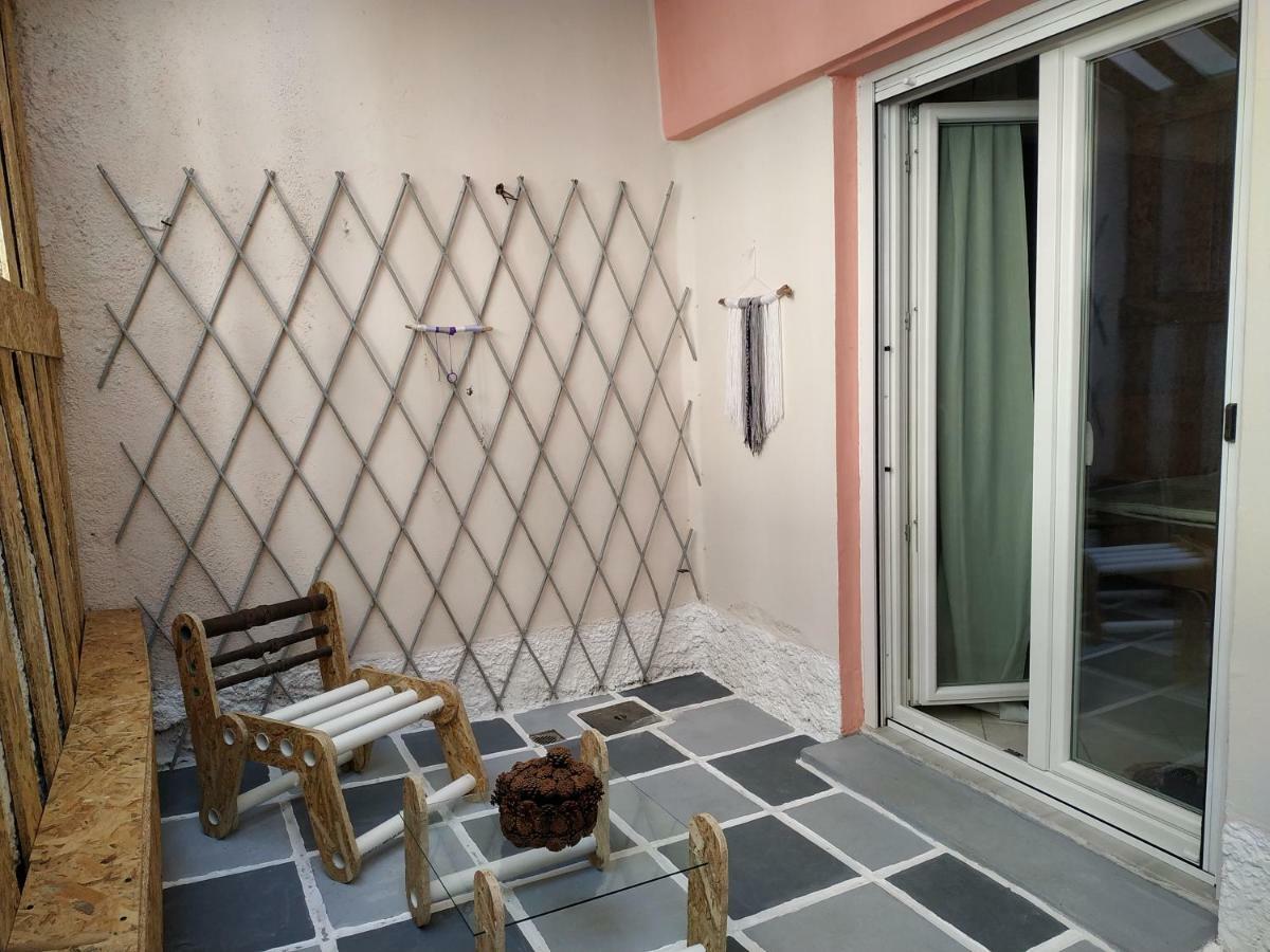 Bright Apartment Steps From The Sea Salonicco Esterno foto